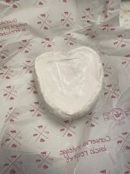 Ser Pecorino a&nbsp;crosta fiorita „Cupido”