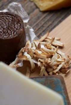 Ser Ricotta affumicata di capra